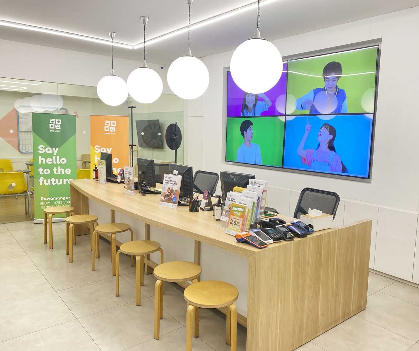 English 1 Rawamangun 1